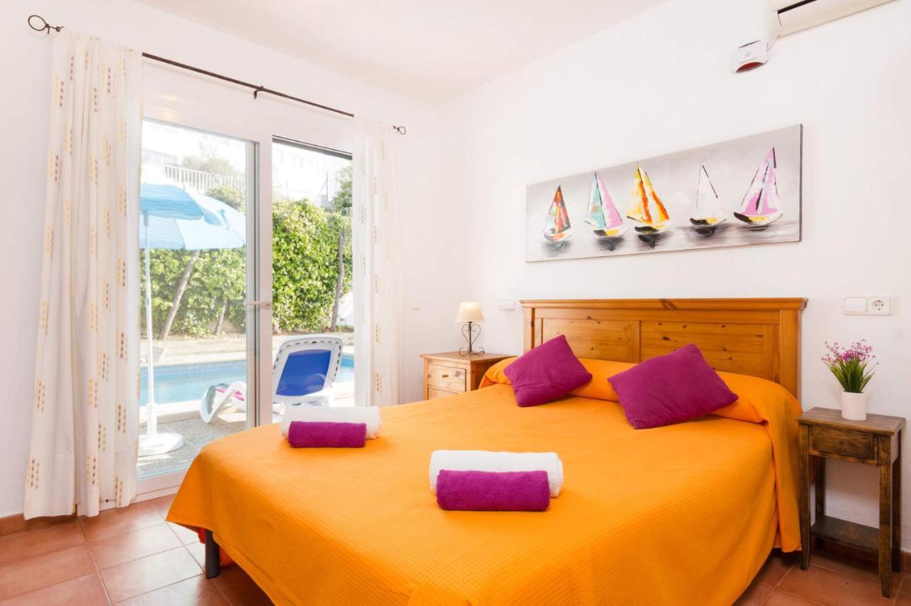 Villa Romani By Villa Plus อาเรนาล เดน กาสเตล ภายนอก รูปภาพ